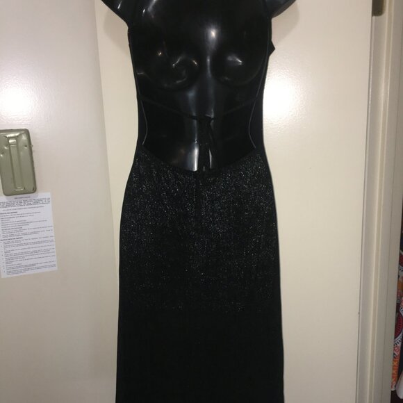 Axara backless midi shimmer dress - Picture 10 of 15